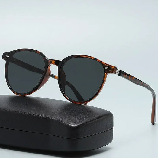 New Small Oval Women's Sunglasses Fashion